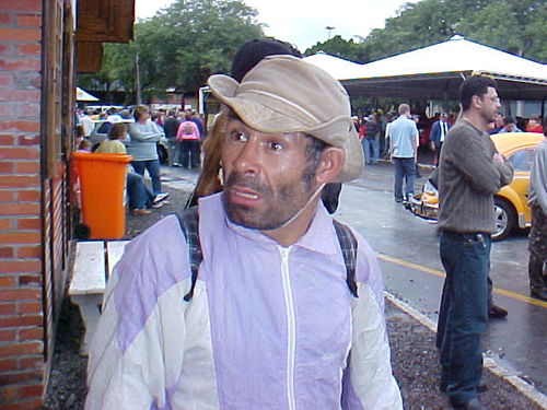 Ai Mlk's temo M1L GR4U nos feice e tuiter