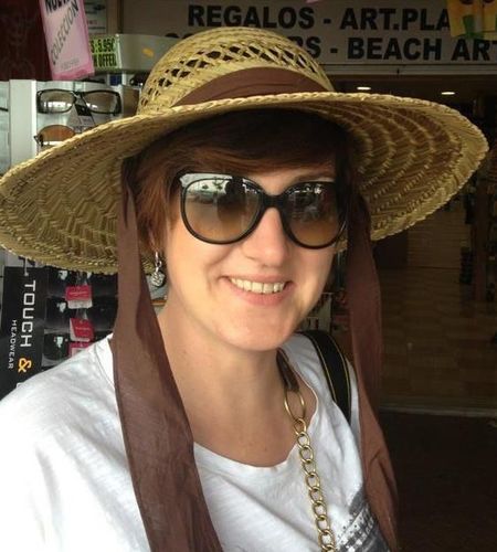 Lamendalerenda2's profile picture. La perfección no es mas que una pulida colección de errores.