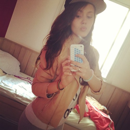 pqpna_'s profile picture. Being deeply loved by someone gives you strength, while loving someone deeply gives you courage. (Lao Tzu) Eu te amooo @xofanni_ ❤