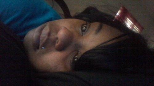 im jus me... ah simple down to earth type chick! Model/Singer/Actress/Songwriter...