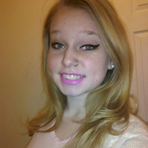 DirtyAlmonds's profile picture. Im Quinn Im a college student I went to West Charlotte| Trevell ♥ | IG dirtyalmonds