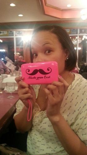 auntie_chanty's profile picture. I like cupcakes and stuff :)