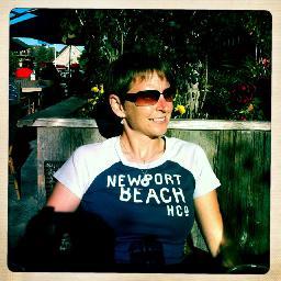 Owner of Revolution Sport Conditioning. Love U2, jeans, Paris and Paul - not in that order of course. INTJ. Hockey training tips at https://t.co/WMchP0JdNn