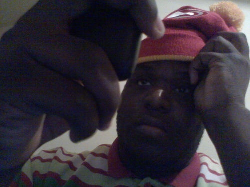 im from newark newjersy and follow my bro
@get_tha_bitties he follow back and follow my music page @XxKiNgS_EnTxX