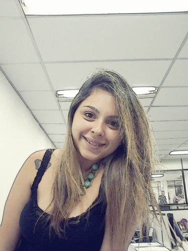 leonina, sonhadora, futura advogada ;)