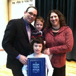 Promoting an engaged approach to Jewish life, now at SSDS Bergen (http://t.co/G1I8w4CRAp) and Cong. Kol HaNeshamah (http://t.co/Wn0TcBhiWQ)