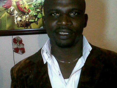 otaunu2004's profile picture. Jesus freak