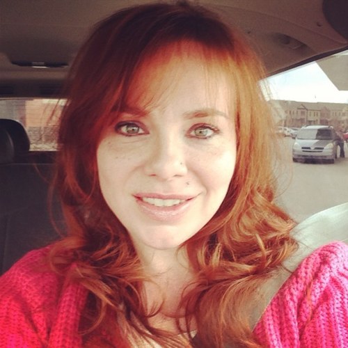 Vet tech, animal lover, animal rescuer & activist. I will never stop educating people & fighting for animals' lives!