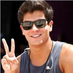 @aguiarthur Se Me Perguntam Se eu escolho vc ou o sorriso Eu escolho voce prq sem vc naaum sei Sorrir ! Eu Te Amo Muuito . F.U.S.C.A Me respondeu  14/01/12