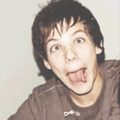 Directioner, Lovatic, Belieber, Smiler, Swiftie, LittleMonster, Tributo, Hutcher, Rusher, Walker, Nefilim, Daydreamer ♫ Parabatai @Ale_DReyes
Pide Followback♥