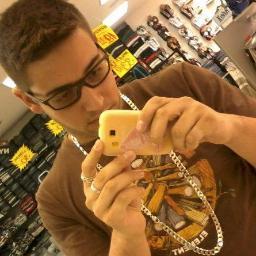 Jesus nele tudo posso , pois elee me fortalece ...