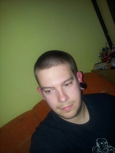 Hy my name's Gergő.
I'm an android developer.