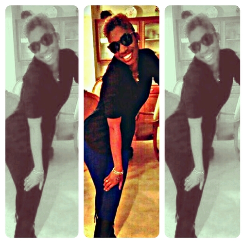 _LickMyO_o's profile picture. LIFE is wat you make it, SUCCESS is getting wat you want, && HAPPINESS is wanting wat you get! #TeamWavyy #TeamLakers Love my LilSis @_SmokeThisSuave