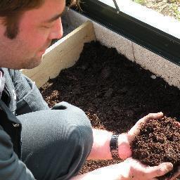 Specialist garden services based in Truro. Passionate about landscaping. We can look after, re-design and transform your outside space. Call Rob 07891038889.