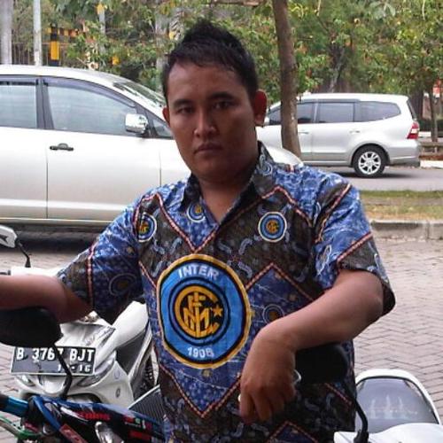 Aq seorang interisti
