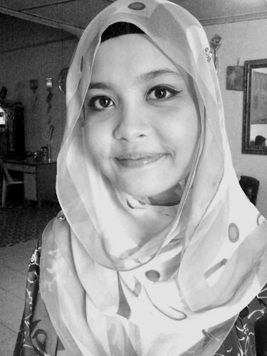 Hi''..It's Me Farah Anum _