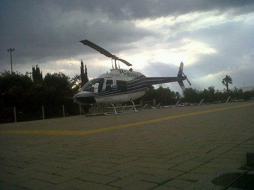Love riding bikes and game for new stuff to try out like adventures and partying 29B88FA8 ☺