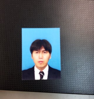 経理の仕事をしている男です。