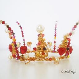 proud to be part of the etsy Ireland team :) Designing and making handmade jewellery and tiaras find me on...
https://t.co/0UqV6LZQw4
