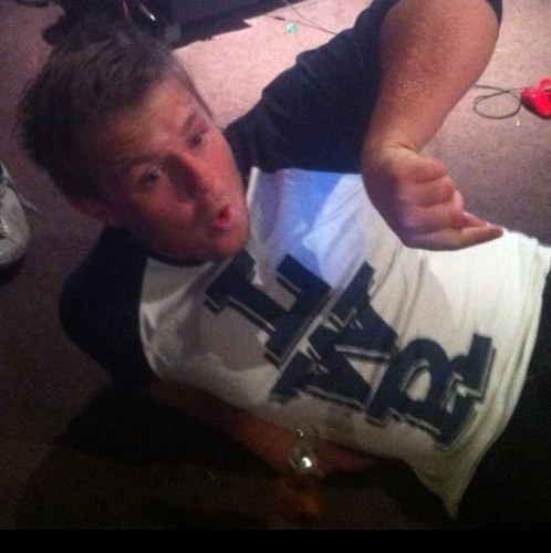 sekta5's profile picture. living in perth!! playing rugby 4 the cottesloe rugby club, on the road 2 recovery after a injury. Vatos Locos 4 eva!!