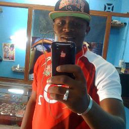 KARAMOAMED's profile picture. Simple courtois