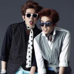 ไป ตปท กลับมาละเจอกันครับ  {Real @tastytwins0809 }