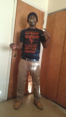 IF U WANNA B A LEADA I SUGGEST U FOLLOW ME..