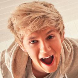@dasmariñas cavite
.. i love one direction 
 


  hyacinth_029... lhalhabs u 

 harry edwrard style