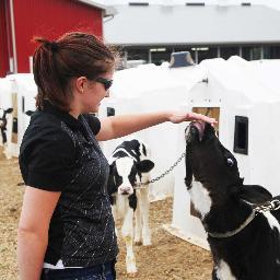 Former dairy farmer turned beef farmer with @OShea_Farms & working in Insurance, Wife, Mom, Aunt, Photographer, Marketer, 4H Leader & proud OAC ‘08 Aggie