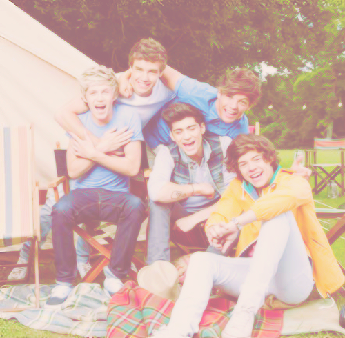Nivel 17. Nuria ~ Fan de @irenetommo y sus tweets (L)