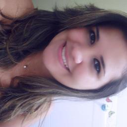 leilianefrota's profile picture. Brasileira, Nordestina, Cearense, Sobralense, aluna de Ciências Contábeis, pisciana, sonhadora, nada romântica, amante de boas músicas.
