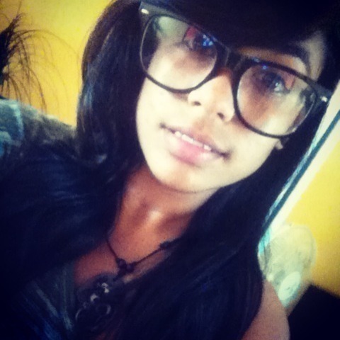Heey I'm heree just to make friends :) !