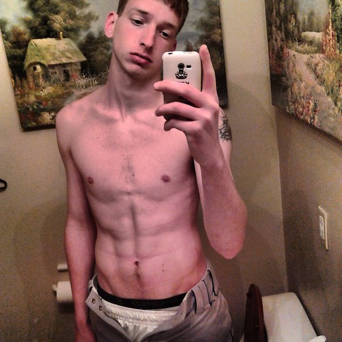 whyteboy0209's profile picture. 17 years old and go to Briggs High School , i play baseball , basketball and bowling , i love to talk so text me :)