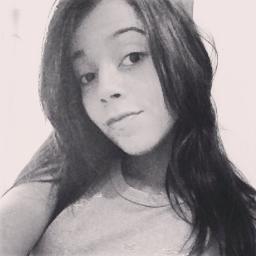 , ' #_pode parecer #_uma coisa #_boba , mas #_qQuando me #_ffalam de #_amor vem #_o seu #_nome na #_minha cabeça .mô s2