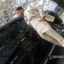 I WANNA SUCCEED AS BAD AS A MAN WITH ASTHMA WANNA BREATHE.. LOSE MONEY CHASING WOMEN, NEVER LOSE WOMEN CHASING MONEY