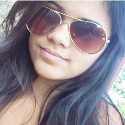 Isabella, 17 anos, Aquariana, Feliz e solteira