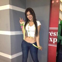 Me izee un nnuevo0 Twitter chikos pero soy yoo anel :)