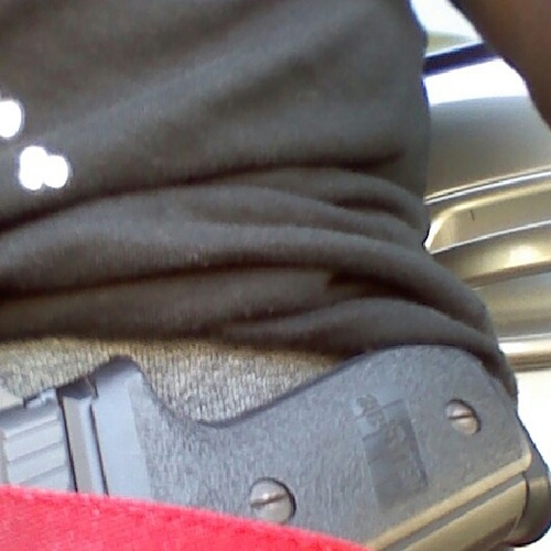 makkfour's profile picture. Lemme take u to da nekk of da woods of my hood!Ave. World! Show em wat we livin like