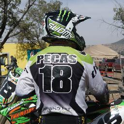 Motocrosero y IRONMAN, Papá luchon, siempre ayudando, Amo mi México, un poco sarcástico pero así es la vida, Namaste Moderfokers!