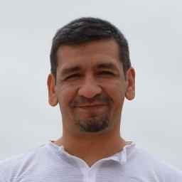 Emprendedor desde antes de que ese término fuera popular. Lector ávido. Analista eventual.
