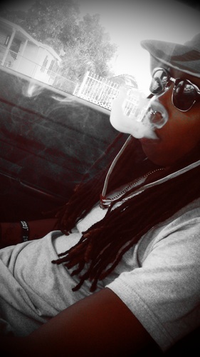 Fuck bitches get money.. Your Opinion doesn't matter . tweet after tweet I keep them birds Chirpin