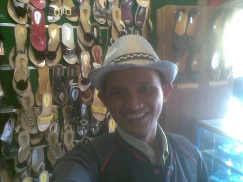 dedi_alfayed's profile picture. Makan gak makan asal ngumpul...