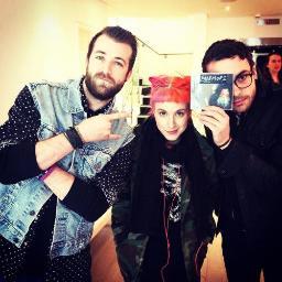 Paramore Fanbase Since 12/12/2009. Official Paramore Fan Club Member. Follow the band @paramore @itstayloryall @schzimmydeanie @yelyahwilliams It Never Ends ▌▌▌