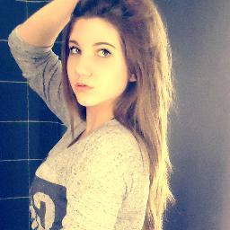 Bitches Love Cake ♥ 
 Follow me and I'll follow you back! xx