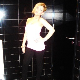 Mixedblessed's profile picture. 