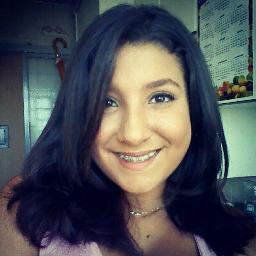 Braziliam, 13 
Facebook: Amanda Marques