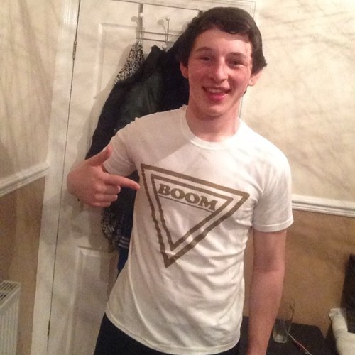 Ashboomclothing's profile picture. 