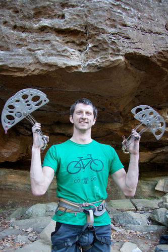 cranking73's profile picture. climber/photographer,
Lover of the obscure climbing adventures
https://t.co/SzwYOegdW3