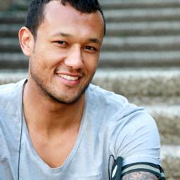 rchrdkng's profile picture. Product #design #UX / UI