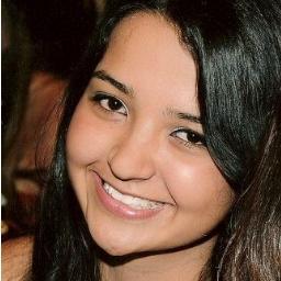 Nunca se arrependa de algo que você fez, porque naquele momento, era exatamente o que você queria fazer